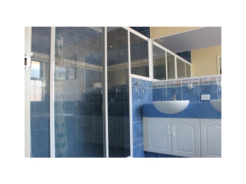 5 Dante Tarn, Wandina WA 6530