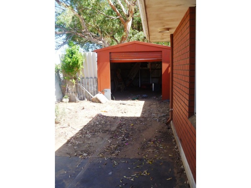 4 Hardman Road, Rangeway WA 6530