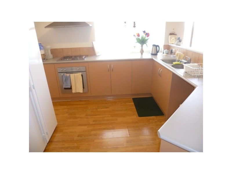 40 African Reef BVD, Greenough WA 6532