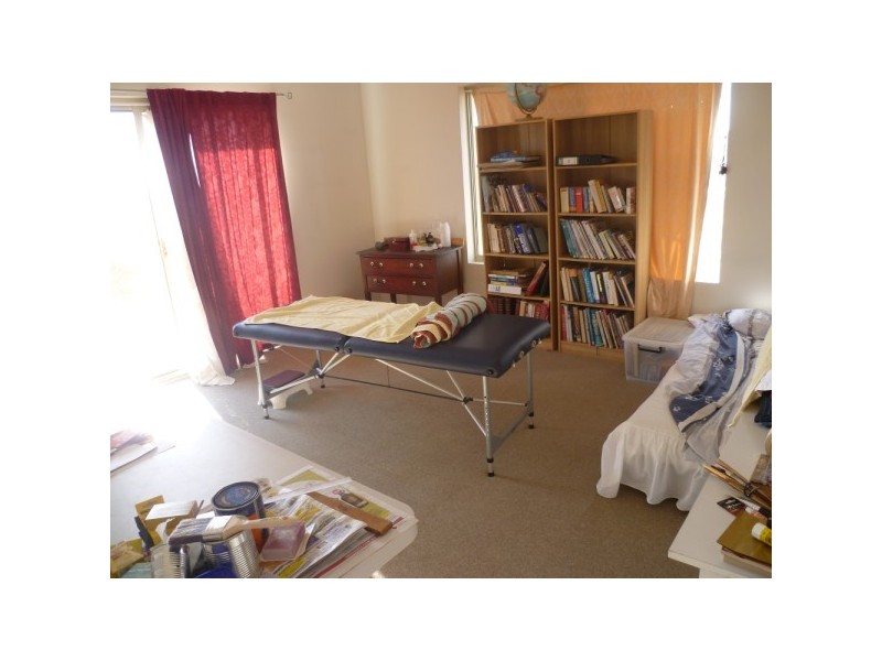 40 African Reef BVD, Greenough WA 6532