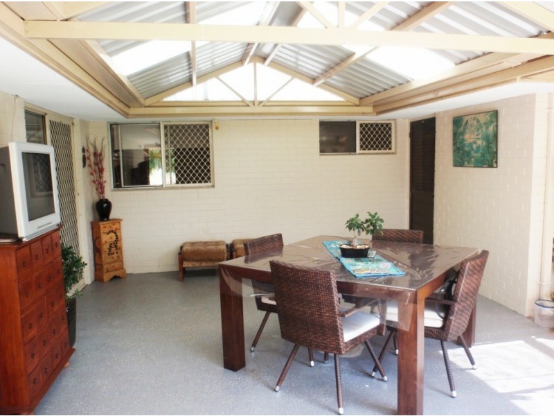1 Glendinning Road, Tarcoola Beach WA 6530