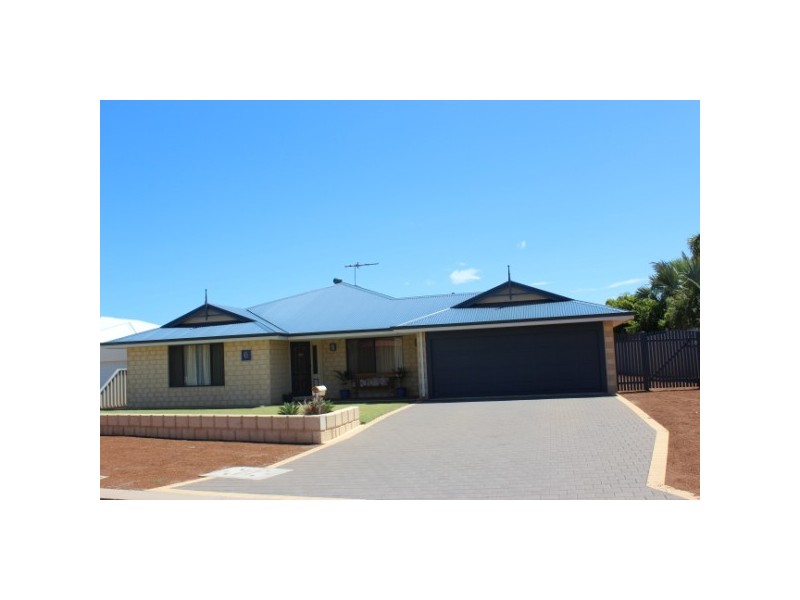 6 Shoalhaven Way, Drummond Cove WA 6532