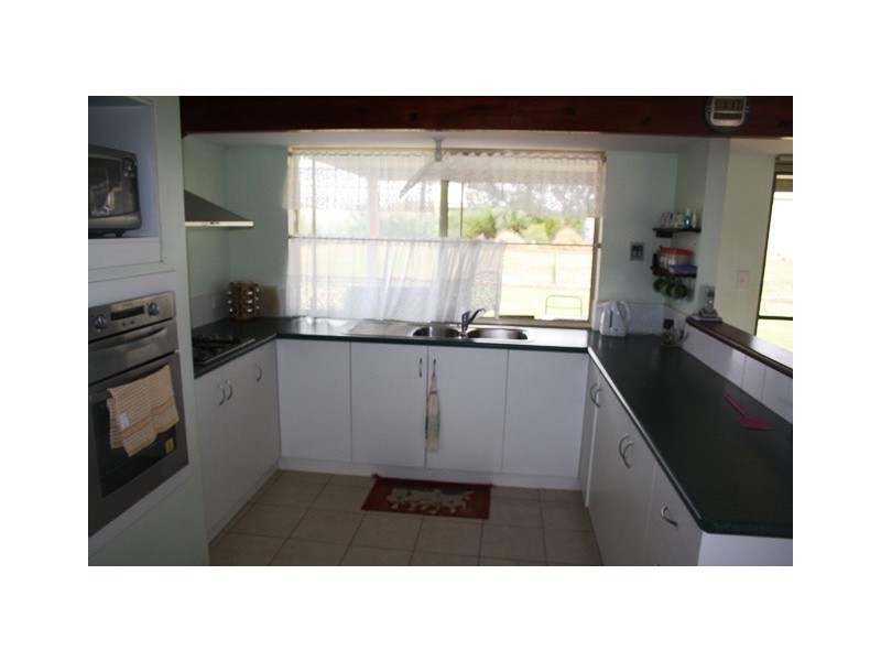 36 Tersonia Way, Strathalbyn WA 6530