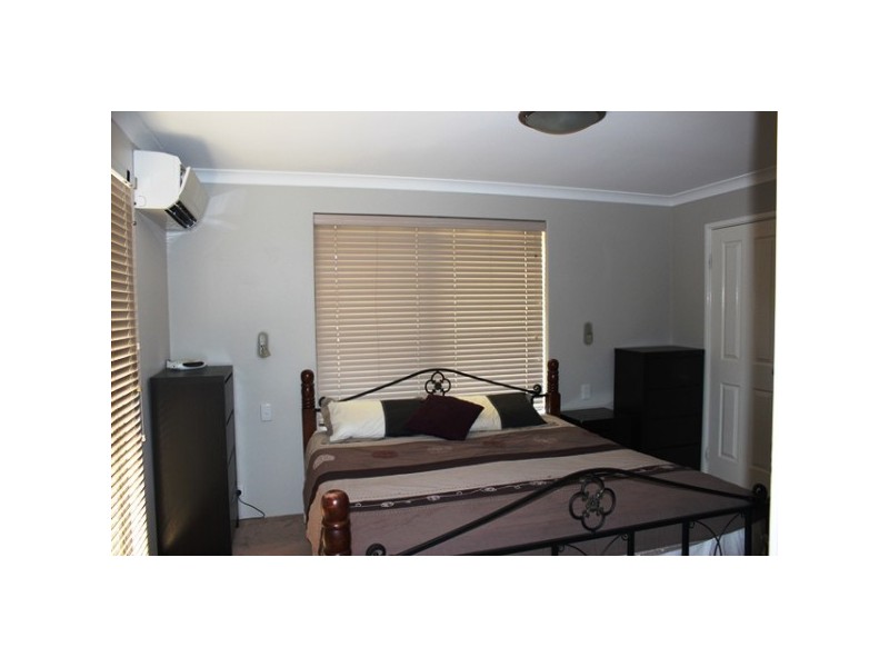 6 Clara Court, Wandina WA 6530