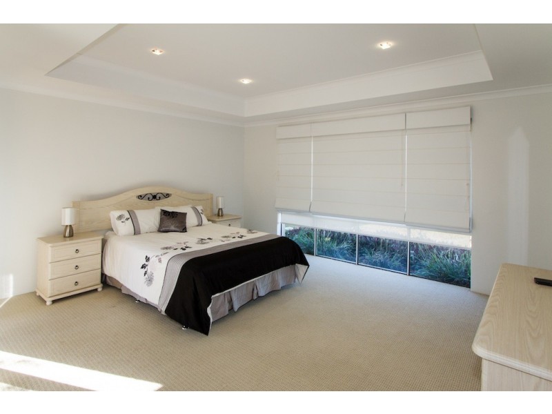 43 Reef Boulevard, Drummond Cove WA 6532