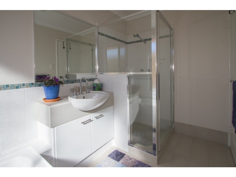 43 Reef Boulevard, Drummond Cove WA 6532