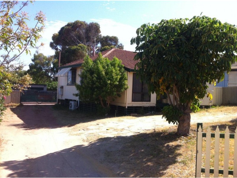 3 Erica Street, Rangeway WA 6530