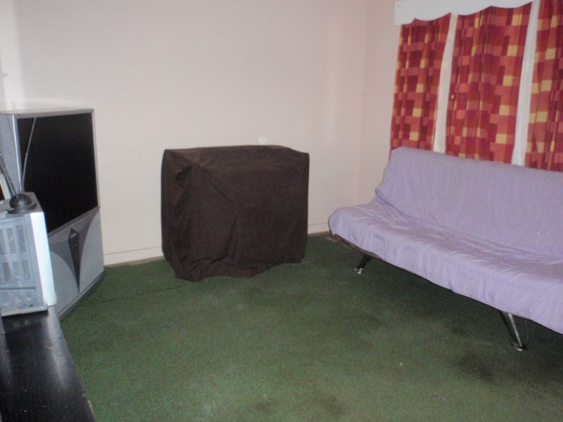 215 Evans Street, Beachlands WA 6530