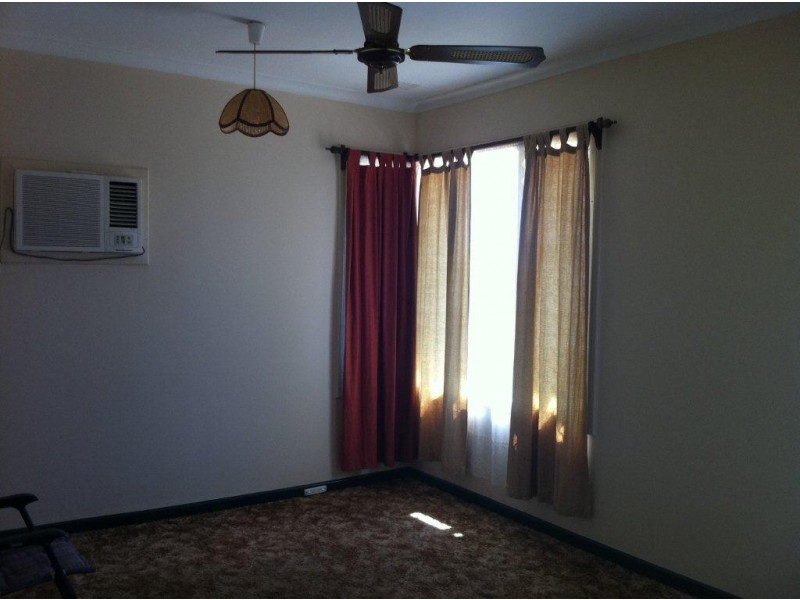 26 Diosma Street, Rangeway WA 6530