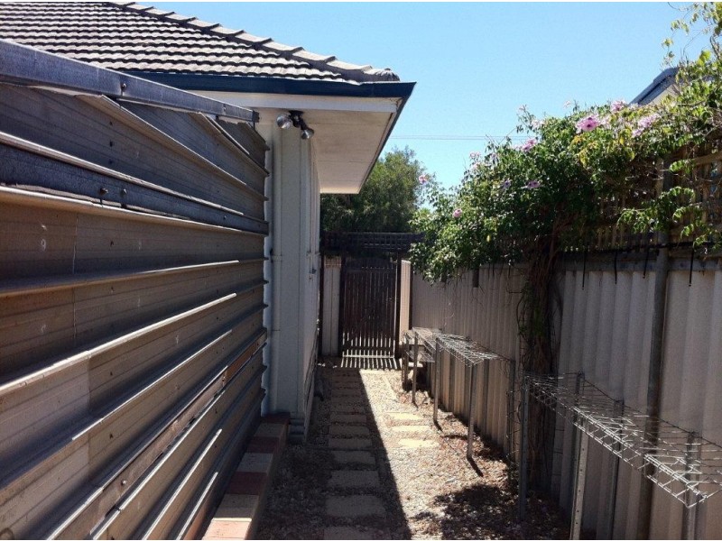 26 Diosma Street, Rangeway WA 6530