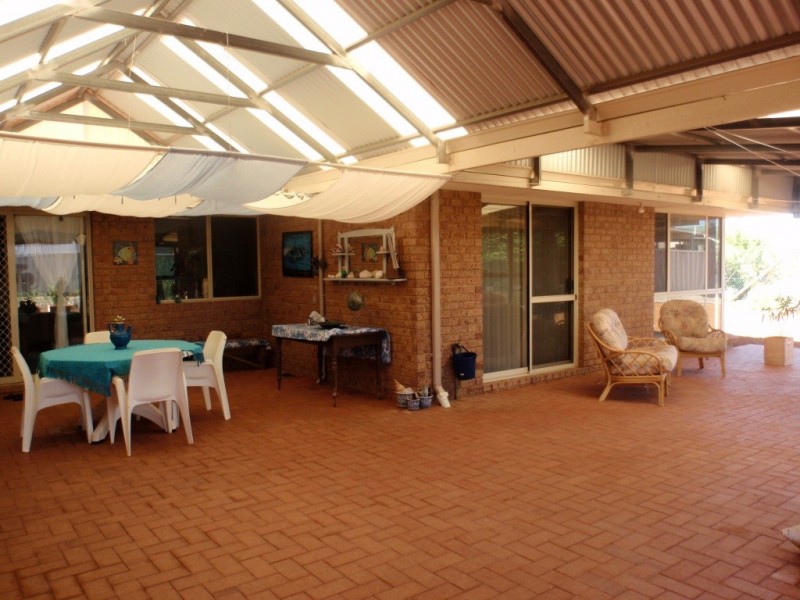 10 Waratah Court, Strathalbyn WA 6530