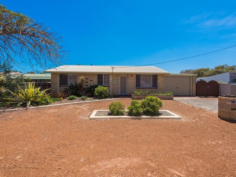 217 Fourth Street, Wonthella WA 6530