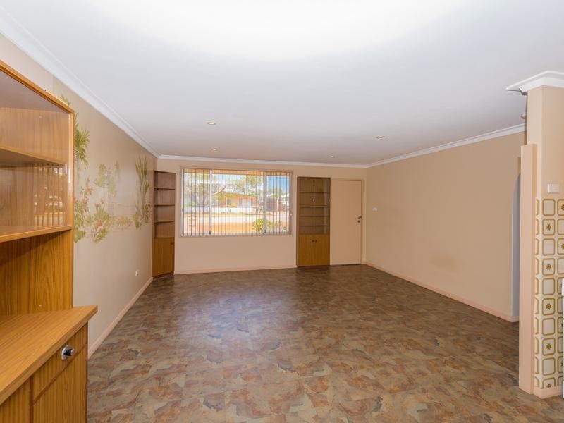 217 Fourth Street, Wonthella WA 6530