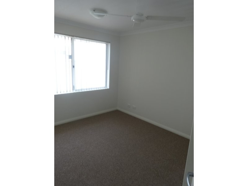 30 Nerrel Street, Waggrakine WA 6530