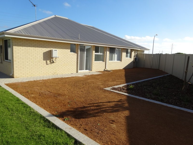 30 Nerrel Street, Waggrakine WA 6530