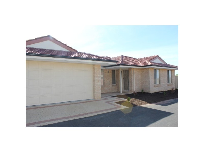 4/39 Mark Way, Wandina WA 6530