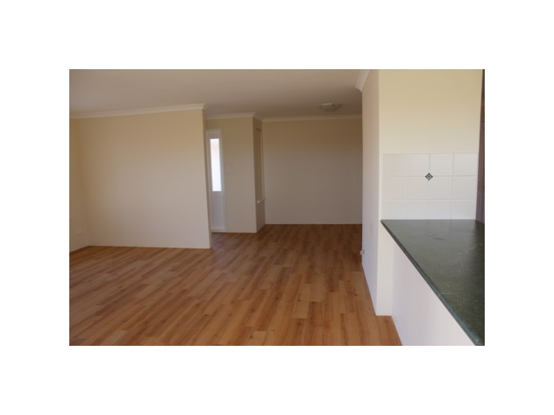 4/39 Mark Way, Wandina WA 6530