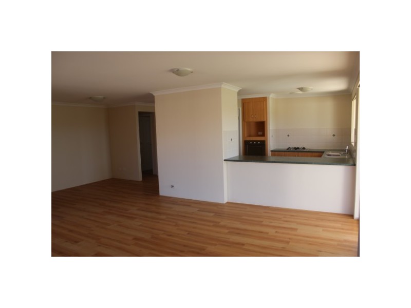 4/39 Mark Way, Wandina WA 6530