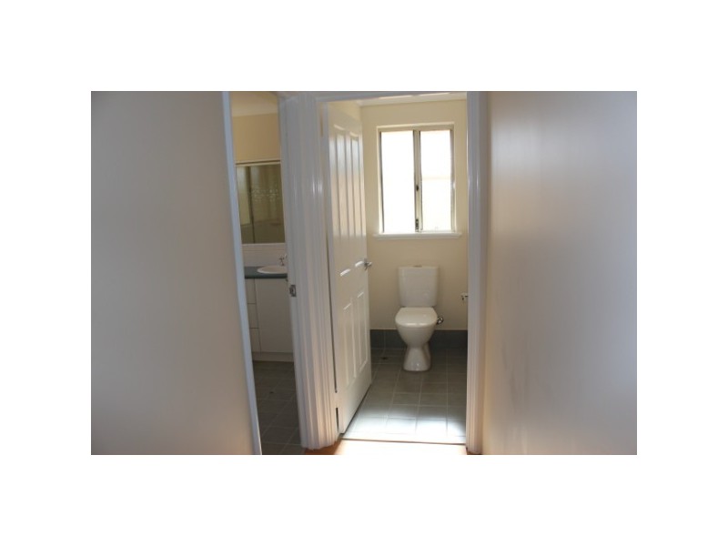 4/39 Mark Way, Wandina WA 6530