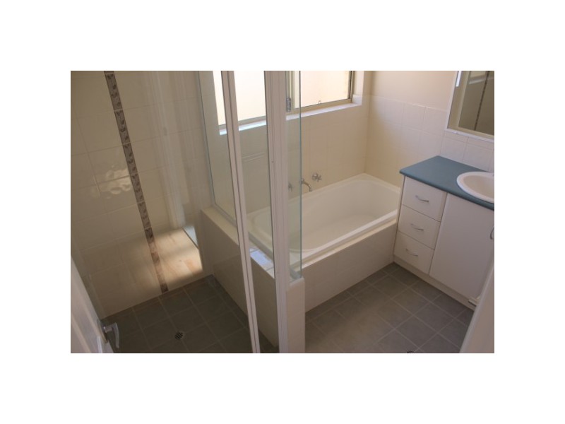 4/39 Mark Way, Wandina WA 6530