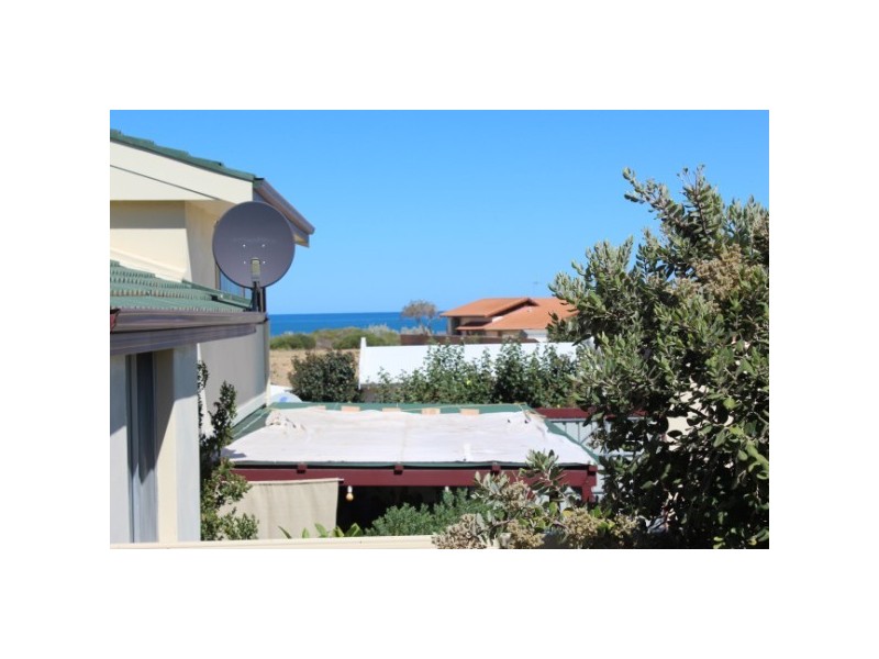 5 Lawson Place, Tarcoola Beach WA 6530