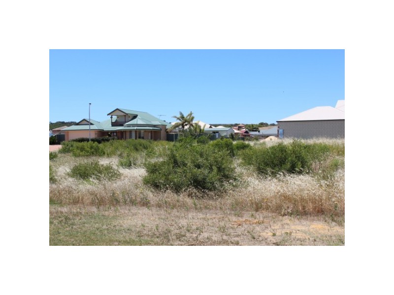 1 Estuary Way, Drummond Cove WA 6532