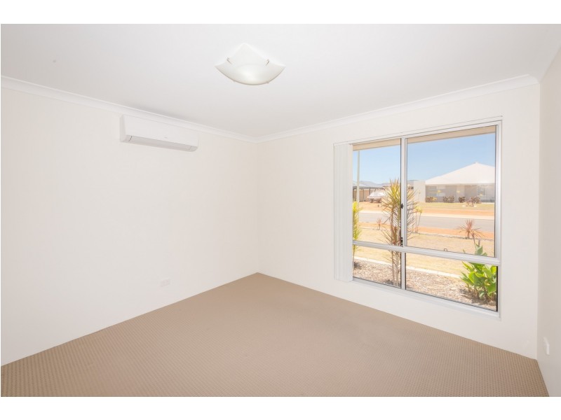 8 Castlefin Road, Utakarra WA 6530