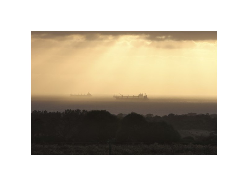 460 Hall Road, Waggrakine WA 6530