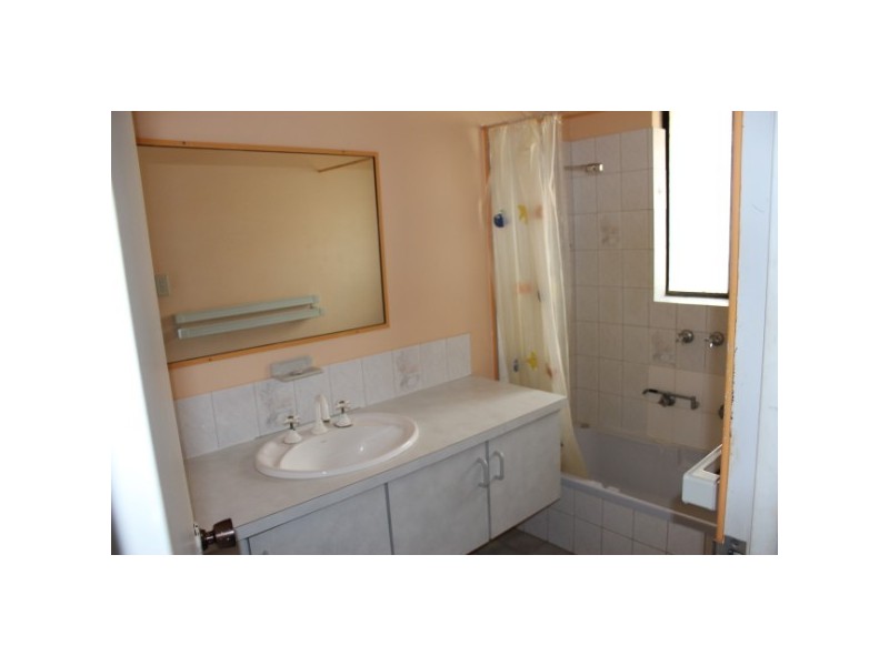 170 Chapman Valley Road, Waggrakine WA 6530