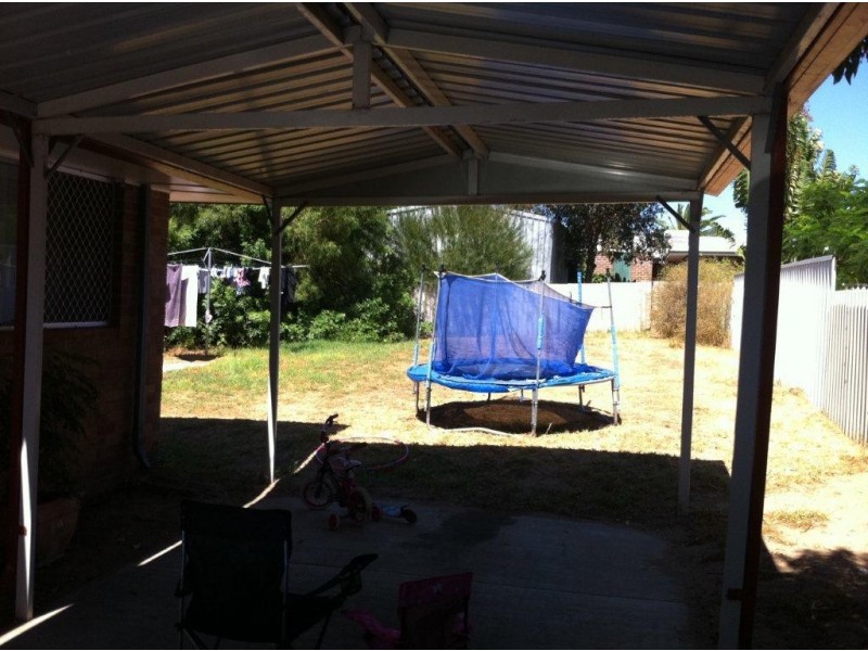 89 A+B Kenny Crescent, Rangeway WA 6530