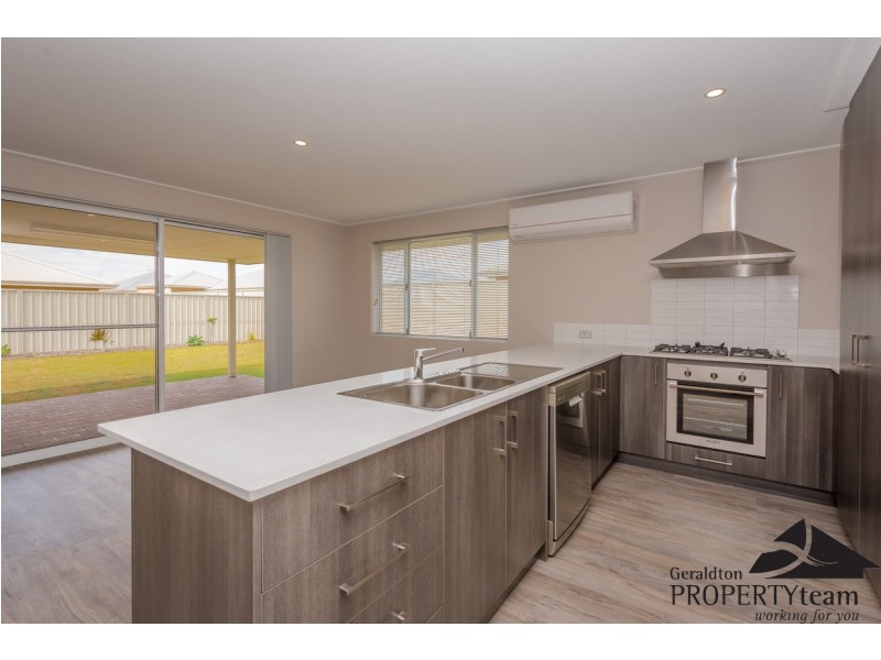 5 Lugger Outlook, Glenfield WA 6532