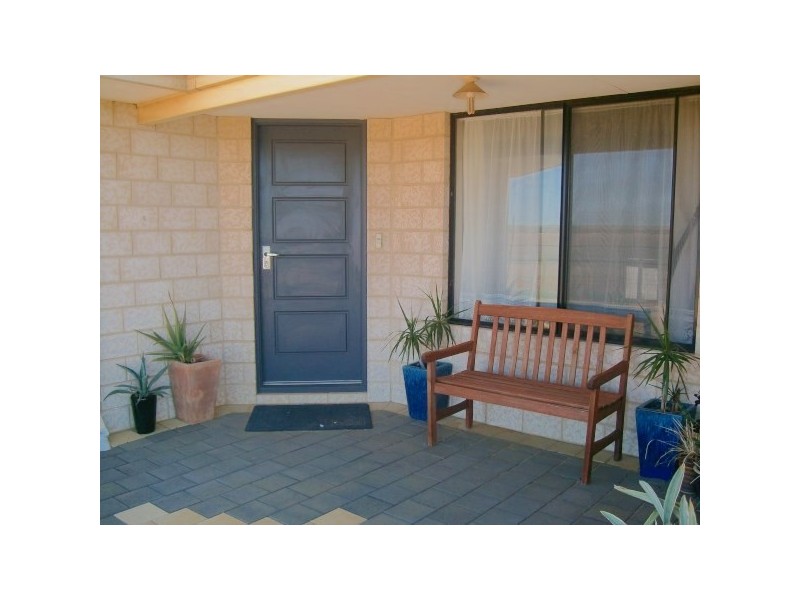 13 Manning Place, Utakarra WA 6530