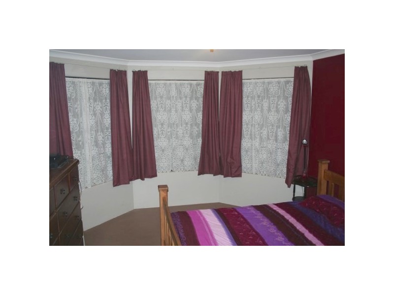 13 Manning Place, Utakarra WA 6530