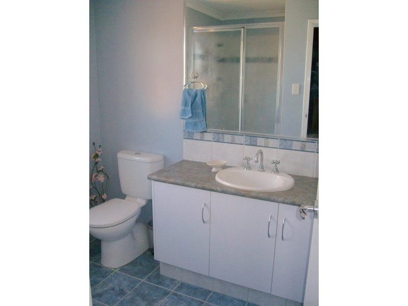 13 Manning Place, Utakarra WA 6530