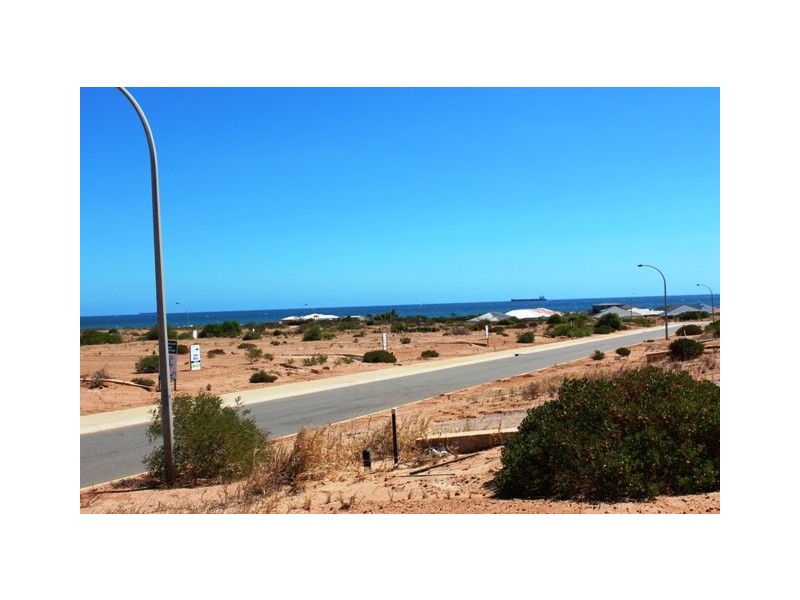 17 Lugger Outlook, Glenfield WA 6532