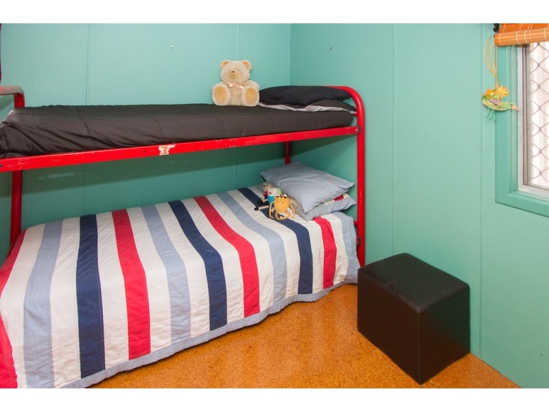 216 Sixth Street, Wonthella WA 6530