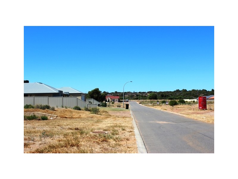 9 Periwinkle Street, Drummond Cove WA 6532