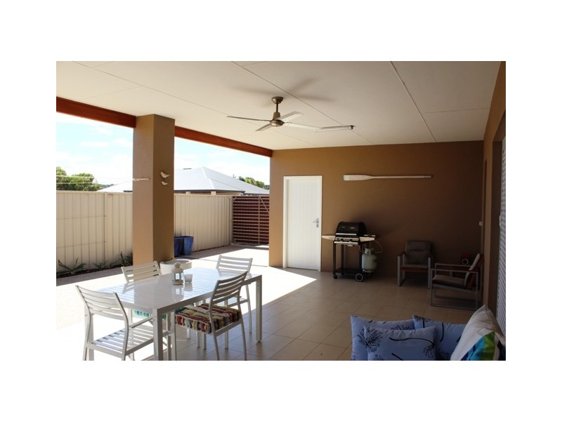 11 Mast Top Lookout, Drummond Cove WA 6532