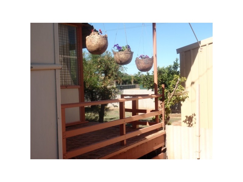 25 Felicia Street, Rangeway WA 6530