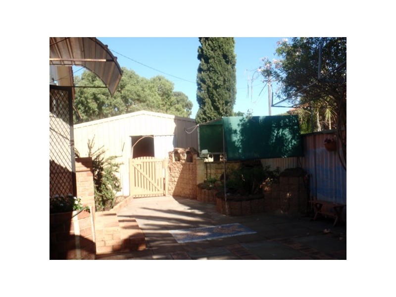 25 Felicia Street, Rangeway WA 6530