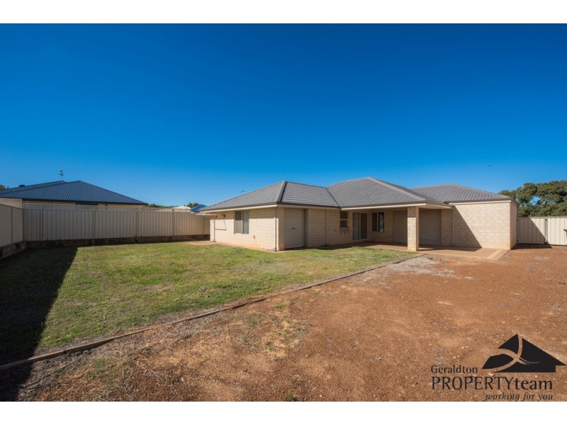 19 Barnacle Road, Drummond Cove WA 6532