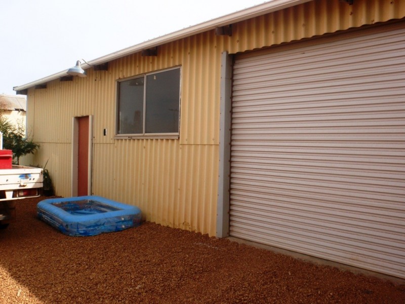 36 Crowther Street, Beachlands WA 6530