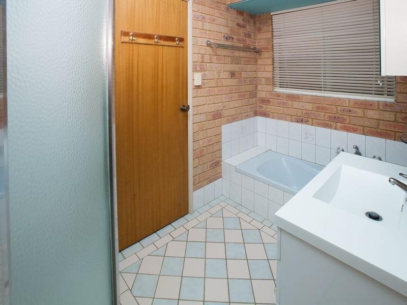 7 Boaz Street, Karloo WA 6530