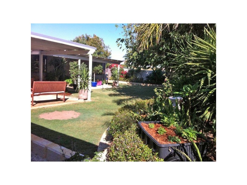 145 Shenton Street, Beachlands WA 6530