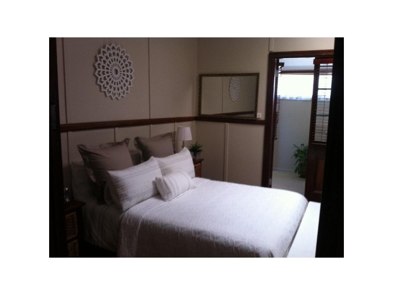 145 Shenton Street, Beachlands WA 6530