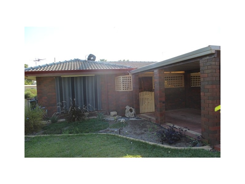 145A Railway Street, Bluff Point WA 6530