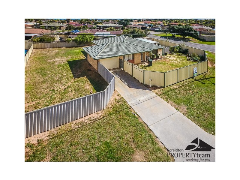 50 McAleer Drive, Mahomets Flats WA 6530