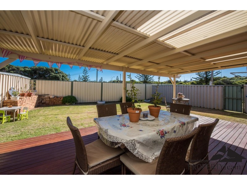 50 McAleer Drive, Mahomets Flats WA 6530