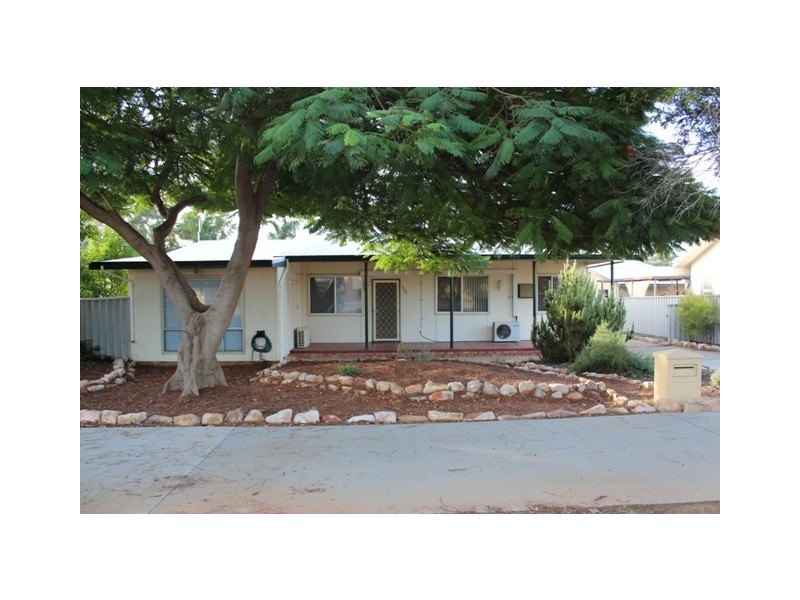 205 Fifth Street, Wonthella WA 6530