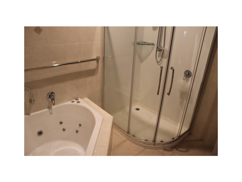 205 Fifth Street, Wonthella WA 6530